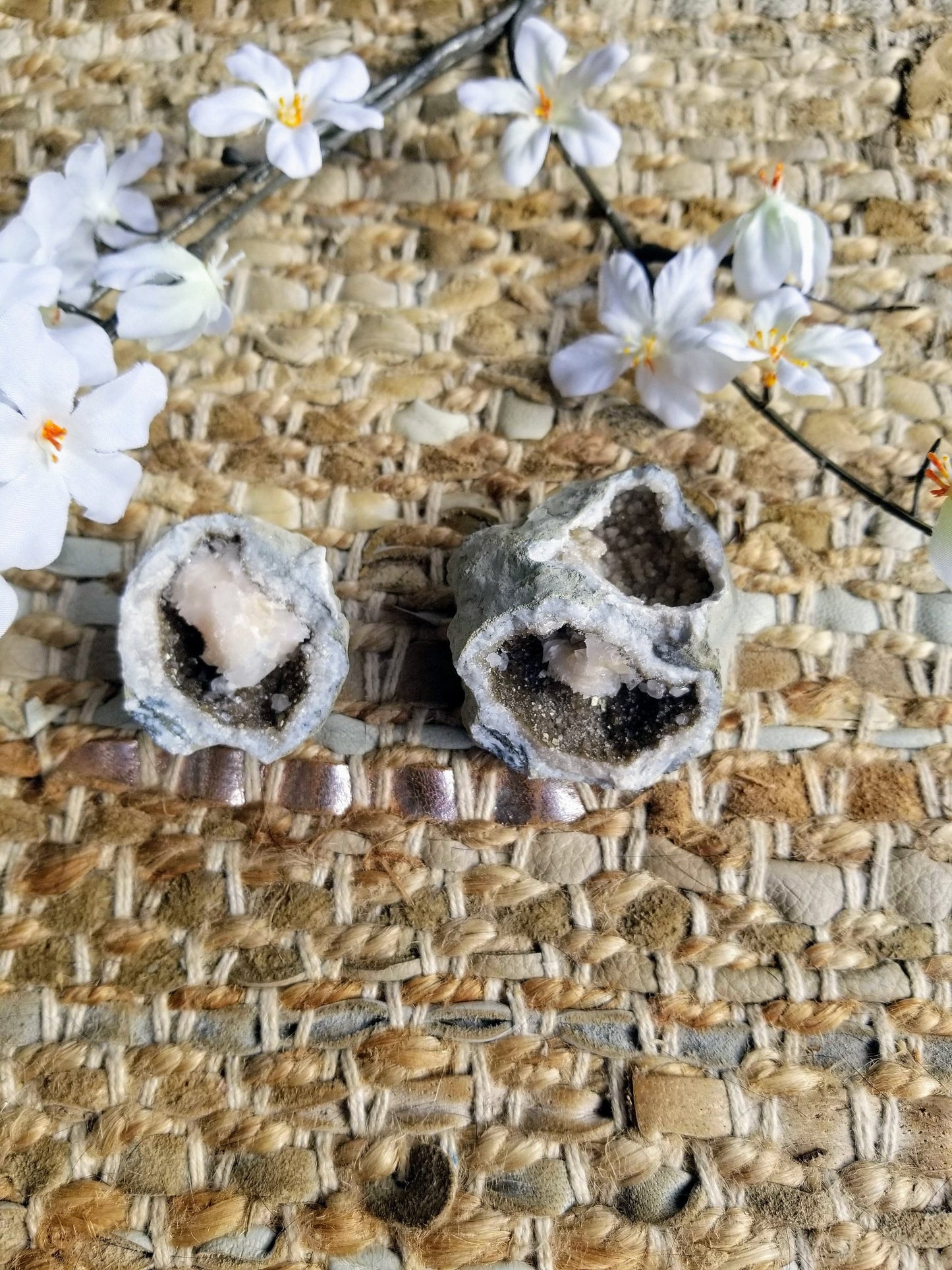 ADORABLE Mini Calcite Geodes for Crystal Healing/ Altar Decor/ Reiki/ Meditation