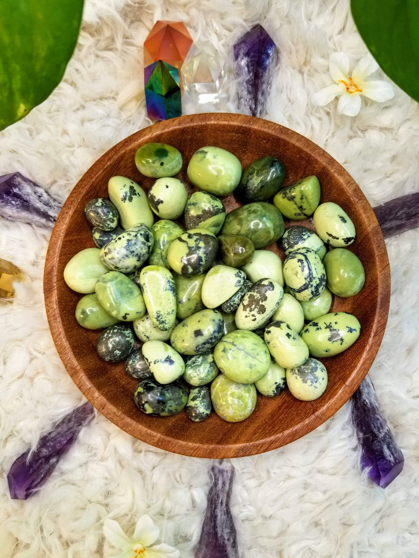 Serpentine Tumbled Stone from Peru/ Polished Serpentine Pebble/ for Crystal Healing/ Crystal Grids/ Reiki/ Meditation/ Energywork