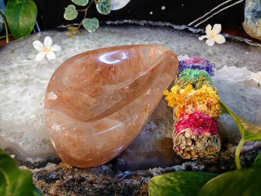 887g Beautiful Fire Quartz Bowl with Rainbows - Comes with Free White Sage Bundle - for Smudging / Incense / Offerings / Home & Altar Decor