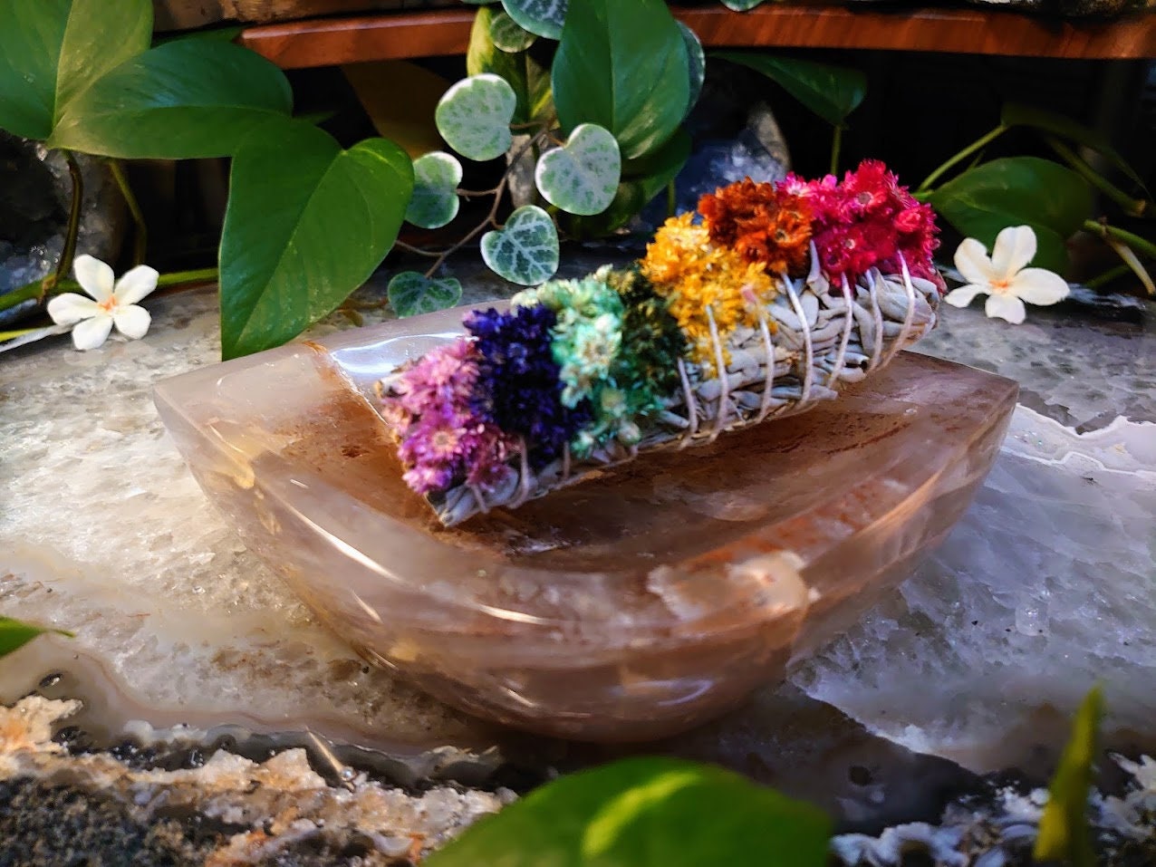 937g Beautiful Fire Quartz Bowl with Rainbows - Comes with Free White Sage Bundle - for Smudging / Incense / Offerings / Home & Altar Decor