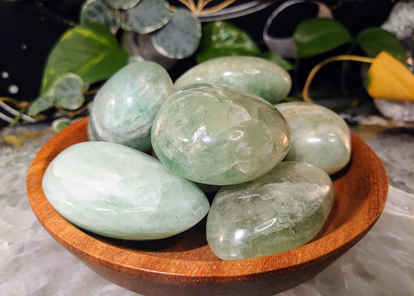 Large Green Fluorite Palm Stone from Madagascar for Crystal Healing /UV Reactive / Reiki / Meditation / Gemstone Collectors / Altar Decor