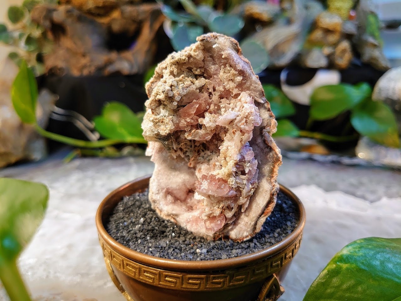 97.6g Natural Pink Amethyst Geode from Argentina for Crystal Healing/ Meditation/ Altar and  Home Decor / Collection