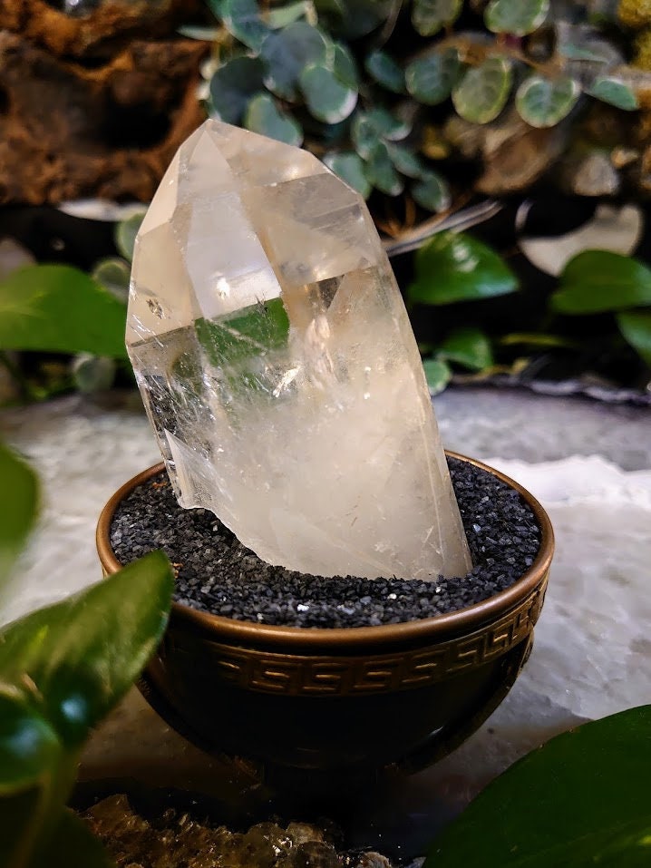 180g Clear Quartz Point from Minas Gerais, Brazil for Crystal Healing/ Meditation/ Altar and Home Decor / Collection