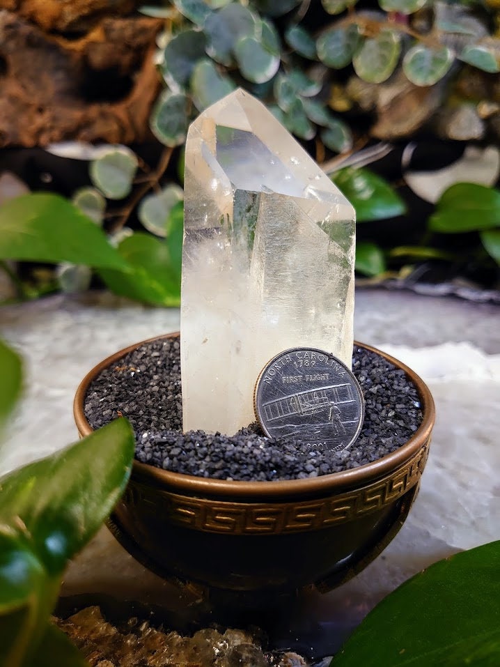 180g Clear Quartz Point from Minas Gerais, Brazil for Crystal Healing/ Meditation/ Altar and Home Decor / Collection