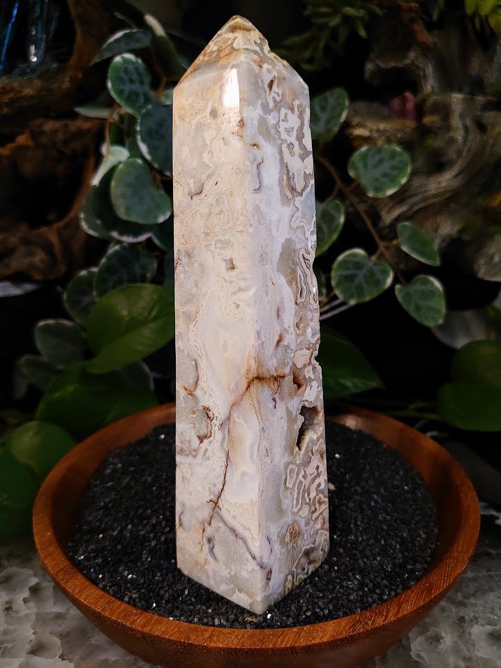 313g Crazy Lace Agate Tower with Crystal Druzy Pockets from Indonesia for Home and Altar Decor / Crystal Healing / Generator / Obelisk