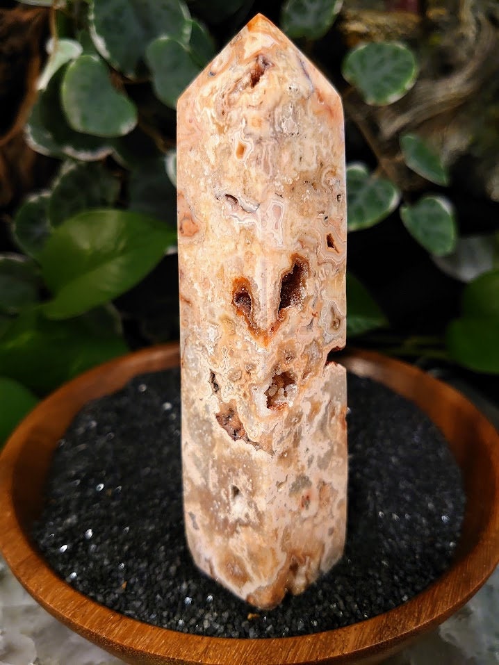 197g Crazy Lace Agate Tower with Crystal Druzy Pockets from Indonesia for Home and Altar Decor / Crystal Healing / Generator / Obelisk