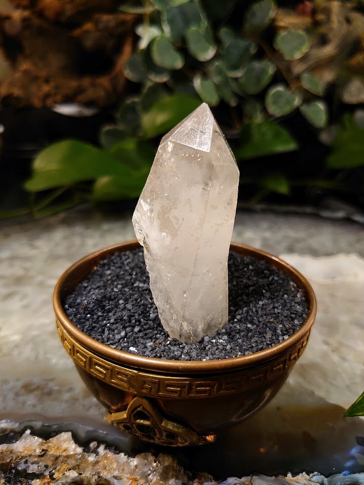 57.1g Congo Lemurian Clear Quartz Point from DRC for Crystal Healing / Meditation / Collection