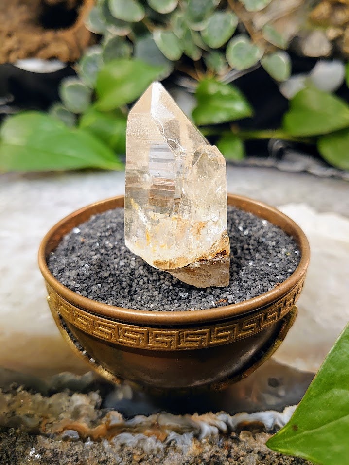 62.4g Beautiful Congo Lemurian Clear Quartz Point/Cluster from DRC for Crystal Healing / Meditation / Collection