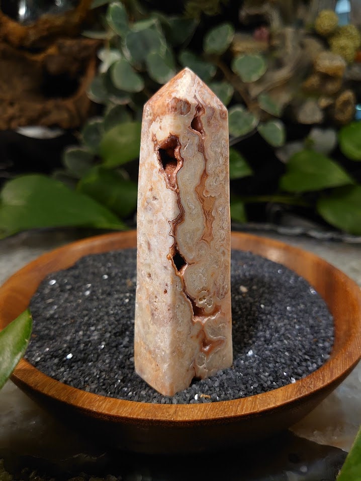 97g Crazy Lace Agate Tower with Crystal Druzy Pockets from Indonesia for Home and Altar Decor / Crystal Healing / Generator / Obelisk