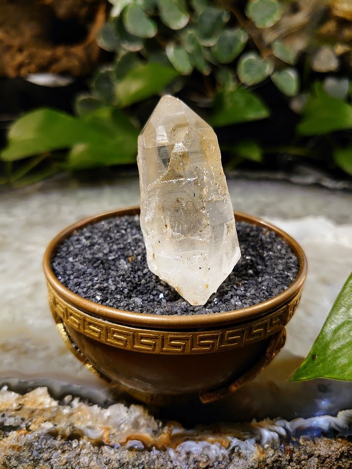 51.2g Congo Lemurian Clear Quartz Point from DRC for Crystal Healing / Meditation / Collection