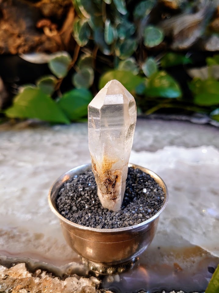 28.4g Congo Lemurian Clear Quartz Point with Phantom from DRC for Crystal Healing / Meditation / Collection