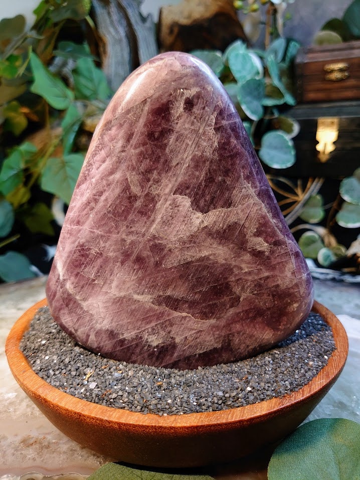 562g Anhydrite Sculptured Free Form with Silver Mica / Self Standing / from Madagascar for Crystal Healing / Crystal Grids