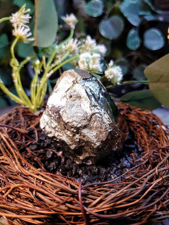 272g Beautiful Pyrite "Fool's Gold" Cluster with Quartz from Huanzala Mine, Peru, for Collection / Home and Altar Decor / Gifting