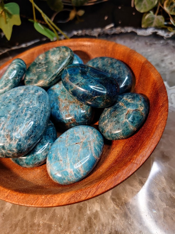 Blue Apatite Palm Stones from Madagascar/ Blue Apatite Gemstone/ for Crystal Healing/ Reiki/ Meditation/ Crystal & Mineral Collectors