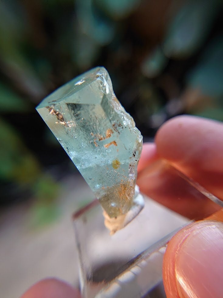 75.9ct Raw Aquamarine Gemstone from Namibia for Crystal Healing / Reiki / Meditation / Home & Altar Decor / Jewelrycrafting