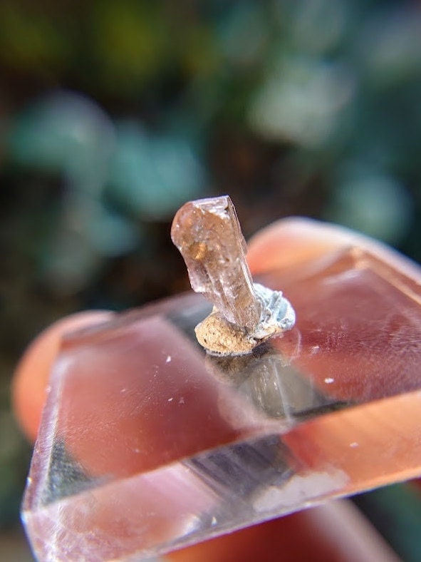 2.90ct Natural Pink Tanzanite Gemstone from Manyara Region, Tanzania for Crystal Healing / Meditation / Collection / Jewelry Crafting