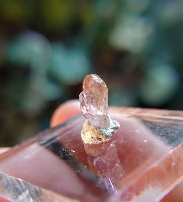 2.90ct Natural Pink Tanzanite Gemstone from Manyara Region, Tanzania for Crystal Healing / Meditation / Collection / Jewelry Crafting