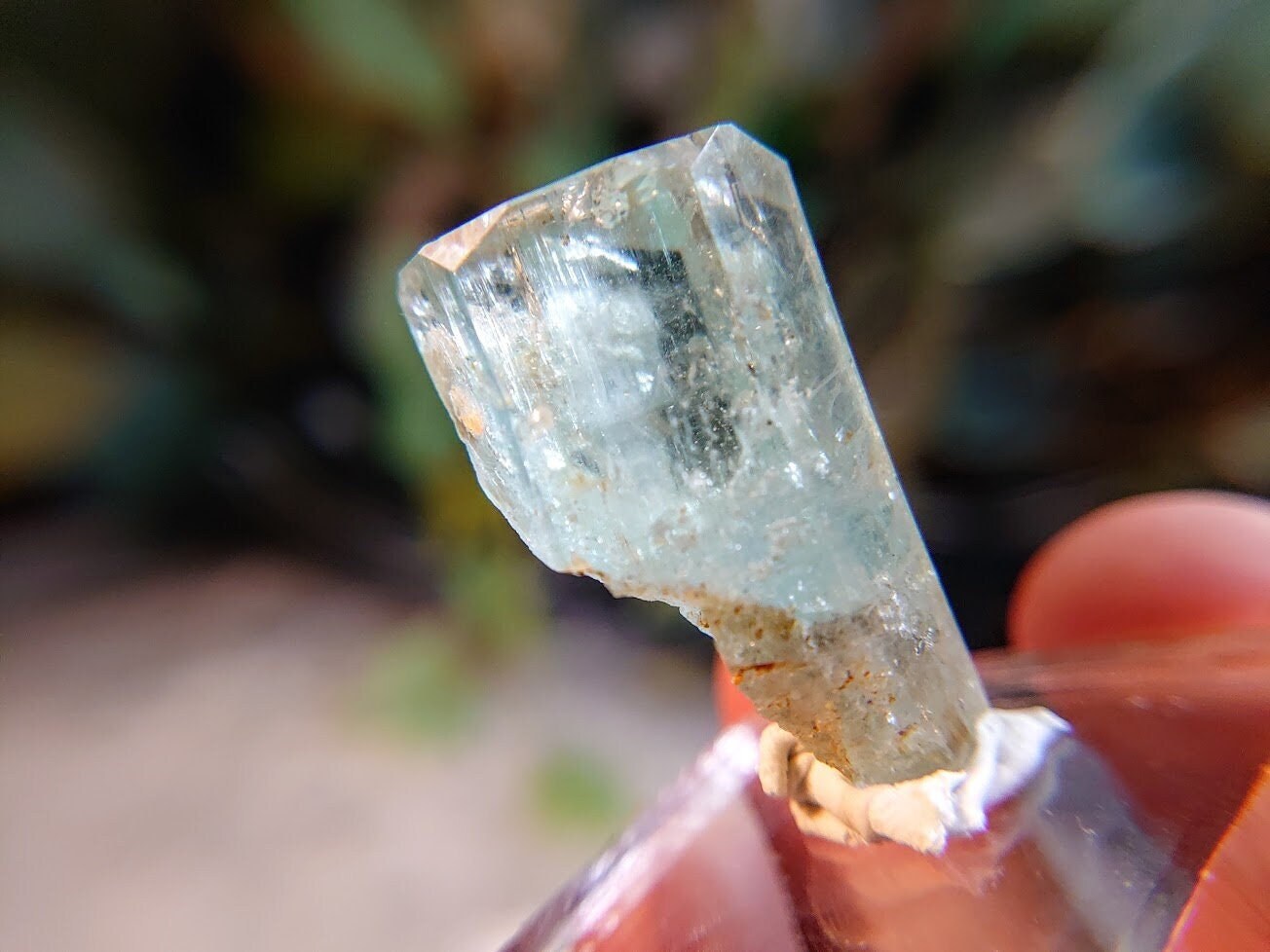 75.9ct Raw Aquamarine Gemstone from Namibia for Crystal Healing / Reiki / Meditation / Home & Altar Decor / Jewelrycrafting