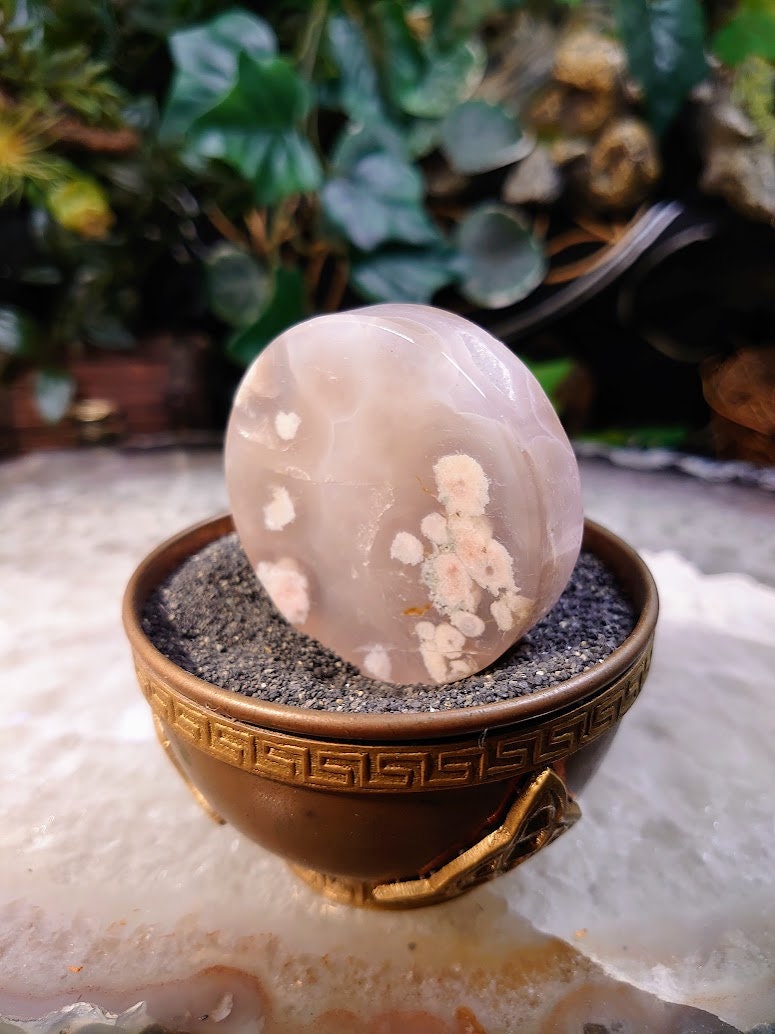 Flower Agate Disc for Crystal Healing / 82.02g / Reiki / Meditation / Candles / Home and Altar Decoration