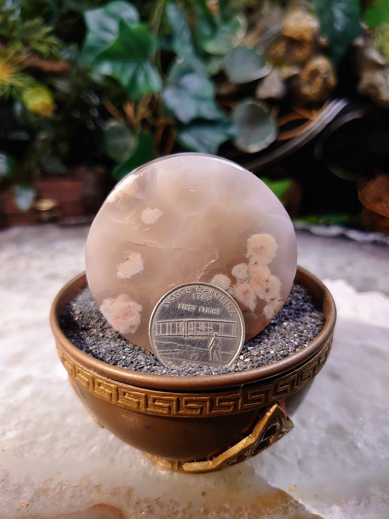 Flower Agate Disc for Crystal Healing / 82.02g / Reiki / Meditation / Candles / Home and Altar Decoration