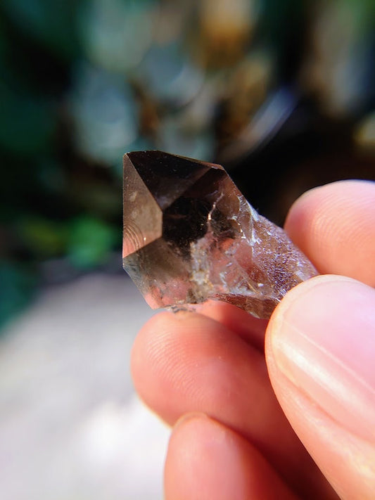 Smoky Quartz Point from Malawi, Africa for Collection / 11g / Home and Altar Decor / Protection / Crystal Healing