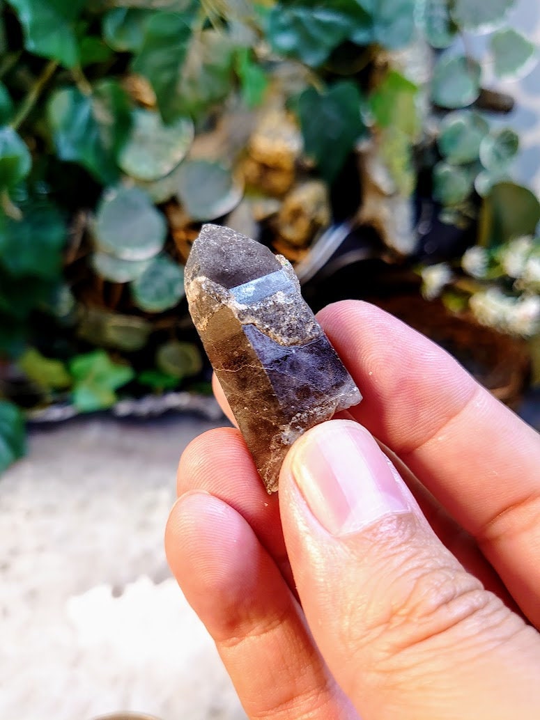 Smoky Quartz Point with Calcite Coating from Malawi, Africa for Collection / 21.2g / Home and Altar Decor / Protection / Crystal Healing