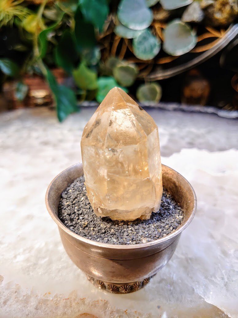 Natural Kundalini Congo Citrine Point for Altar and Home Decor / 47.2g / Energy Work / Crystal Healing / Reiki