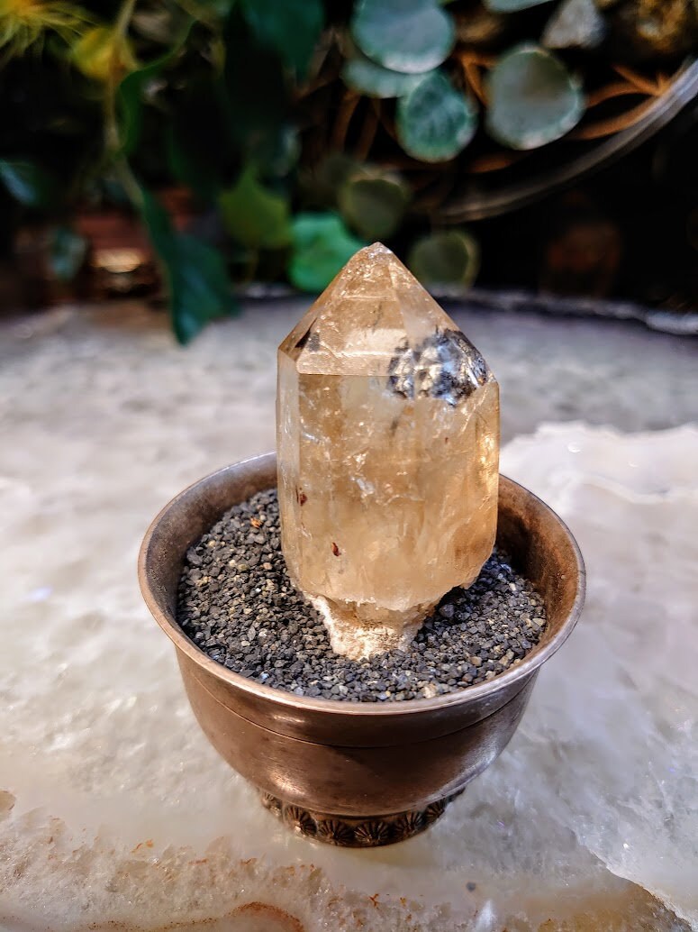 Natural Kundalini Congo Citrine Point for Altar and Home Decor / 47.2g / Energy Work / Crystal Healing / Reiki