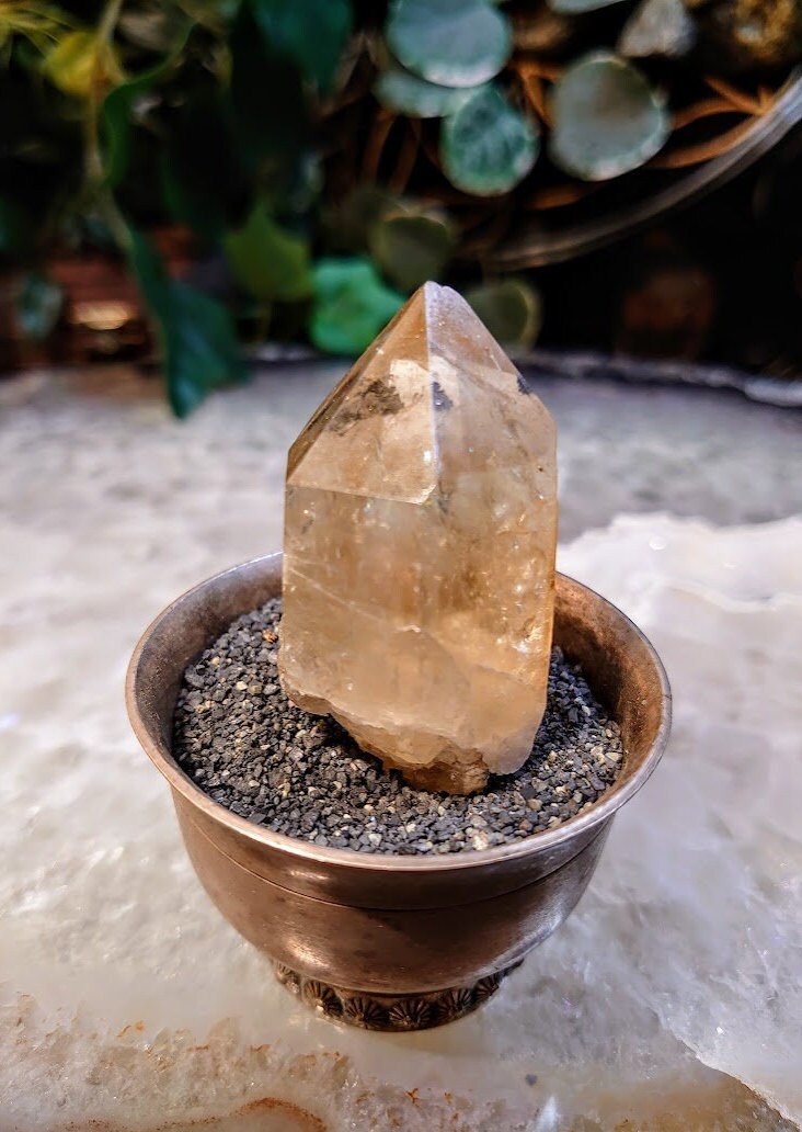 Natural Kundalini Congo Citrine Point for Altar and Home Decor / 47.2g / Energy Work / Crystal Healing / Reiki