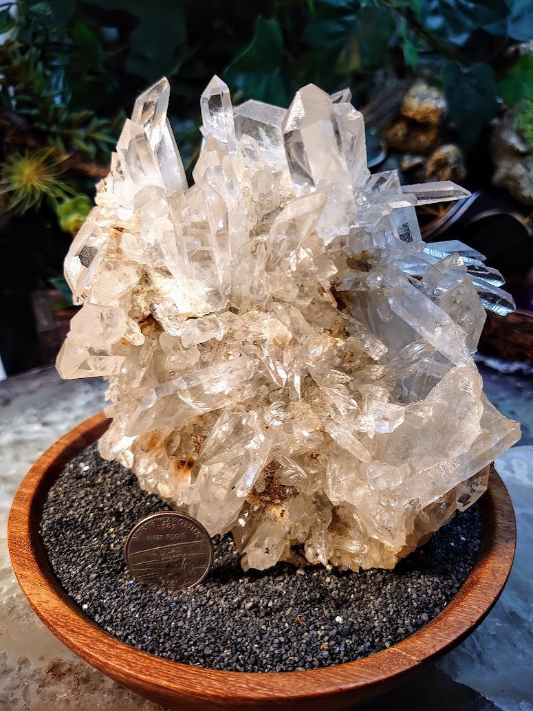 Beautiful Colombian Clear Quartz Cluster / 1,112g / Cabinet Specimen / Meditation / Home and Altar Decor