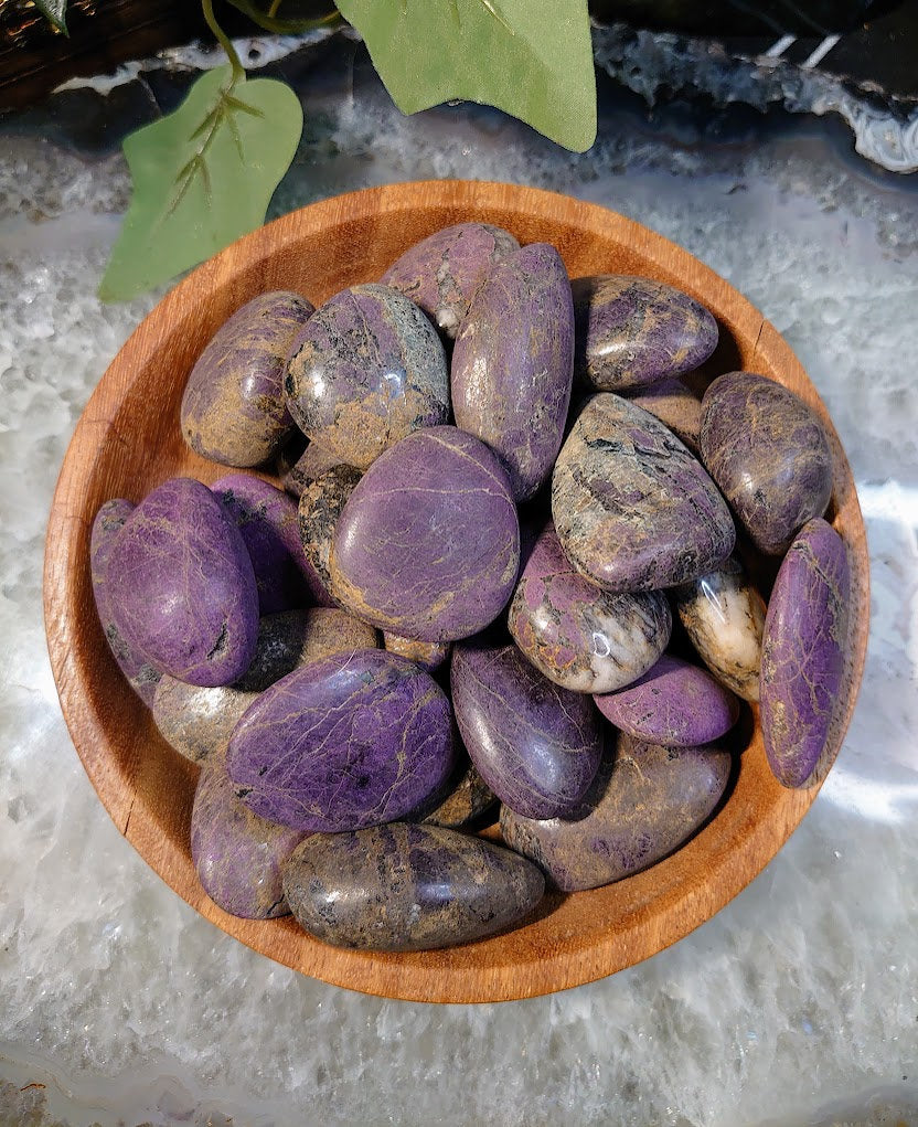 Large Purpurite Tumbled Stone from Namibia / Polished Pebble for Crystal Healing & Grids / Reiki / Meditation / Energy Work / Gifts