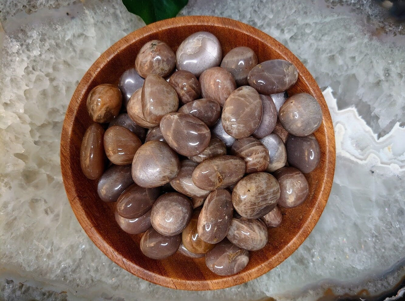 Moonstone/Sunstone Medium Sized Tumbled Stones from Madagascar for Crystal Healing/ Reiki/ Meditation/ Crystal & Mineral Collectors