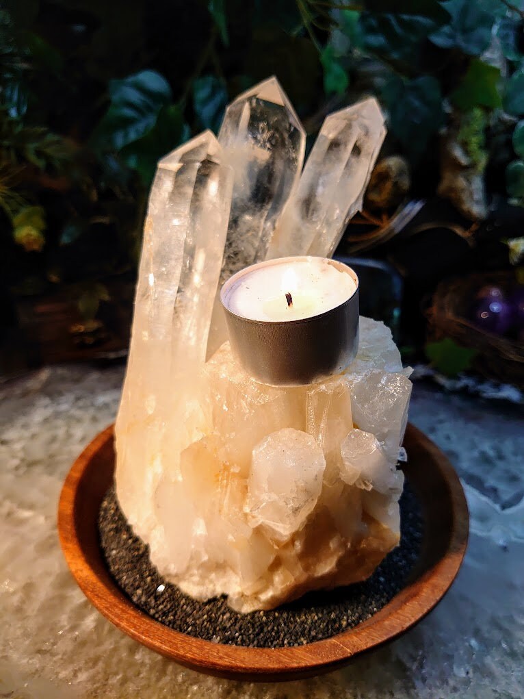 Awesome Colombian Clear Quartz Cluster for Home and Altar Decor / 1,479g / Crystal Grids / Meditation / Crystal Healing / Candle Holder