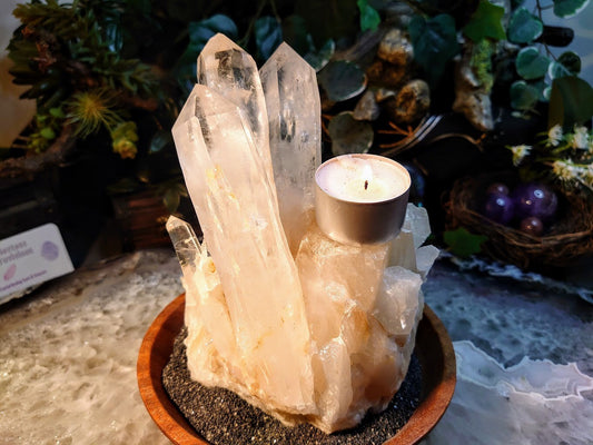 Awesome Colombian Clear Quartz Cluster for Home and Altar Decor / 1,479g / Crystal Grids / Meditation / Crystal Healing / Candle Holder