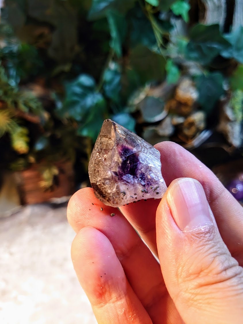 Smoky Amethyst Point with Phantom and Rutile from Espírito Santos, Brazil for Collection / 21.02g / Crystal Healing / Super Seven Locality