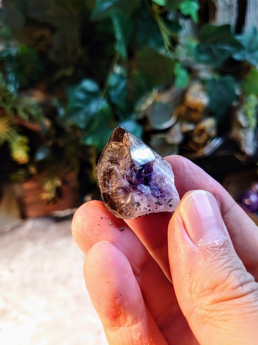 Smoky Amethyst Point with Phantom and Rutile from Espírito Santos, Brazil for Collection / 21.02g / Crystal Healing / Super Seven Locality