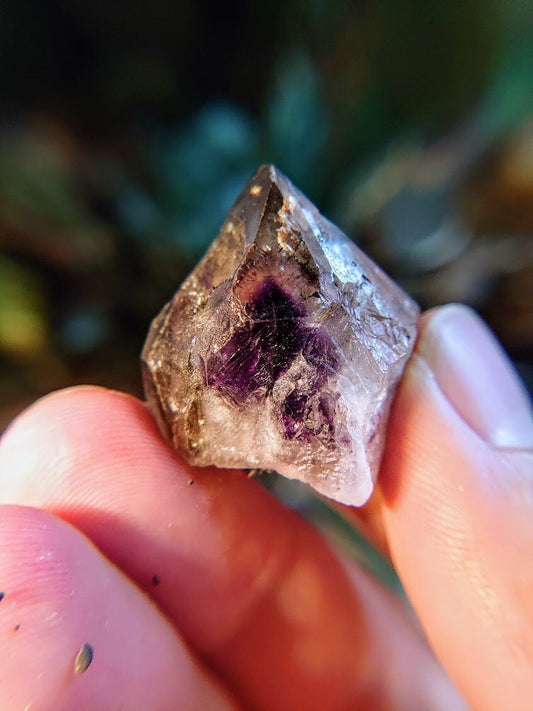 Smoky Amethyst Point with Phantom and Rutile from Espírito Santos, Brazil for Collection / 21.02g / Crystal Healing / Super Seven Locality