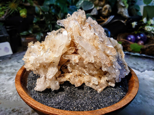 Amazing Colombian Clear Quartz/Citrine Cluster / 484g / Magical Dragon Slaying Powers / Meditation / Home & Altar Decor / Small Cabinet