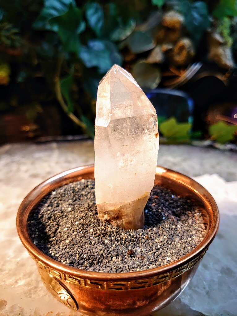 3 1/4" Congo Lemurian Clear Quartz Point from DRC for Crystal Healing / 76.56g / Meditation / Collection