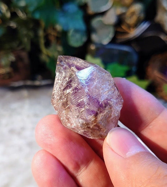 Smoky Skeletal Amethyst Point, Double Terminated from Espírito Santos, Brazil for Collection / 24.48g /  Meditation/ Super Seven Locality