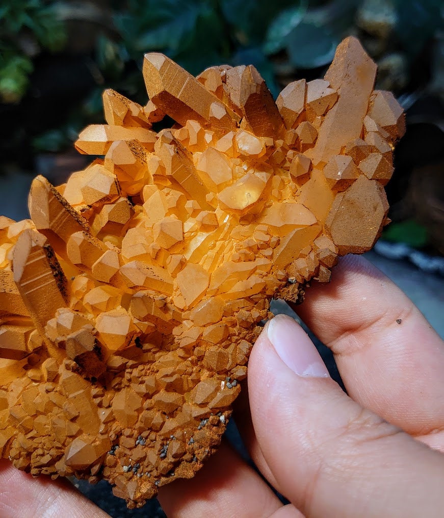 Awesome Arkansas Tangerine Quartz Cluster from United States for Crystal Healing / 118.49g / Meditation / Collection