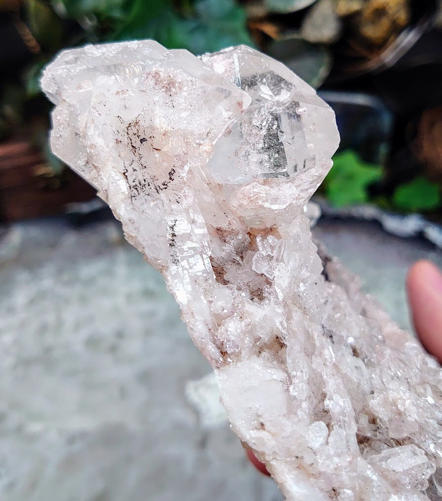 Double Terminated Tabular Point on Colombian Pink Quartz Cluster with Matrix / 728g / Lithium / for Crystal Healing / Home and Altar Decor