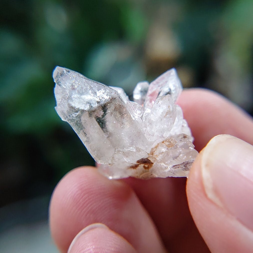 Small Clear Quartz Cluster From Namibia / 7.52g / Thumbnail Specimen / for Desk Decor / Meditation / Reiki / Collection