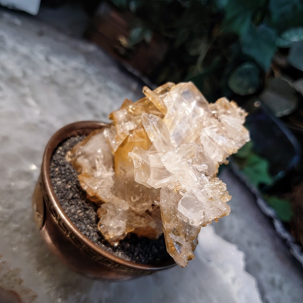 Stunning Halloysite Tabular Faden Quartz Cluster from Colombia / Natural / 170g / Mango Quartz / Collection / Small Cabinet Specimen