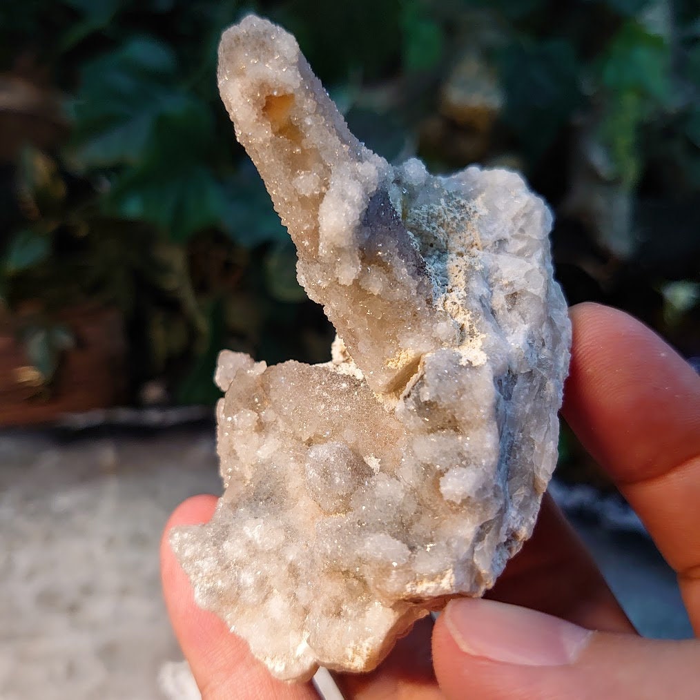 Witch Finger Quartz Cluster from Boekenhouthoek, Mpumalanga, South Africa for Home and Altar Decor / 85.08g / Reiki / Collection