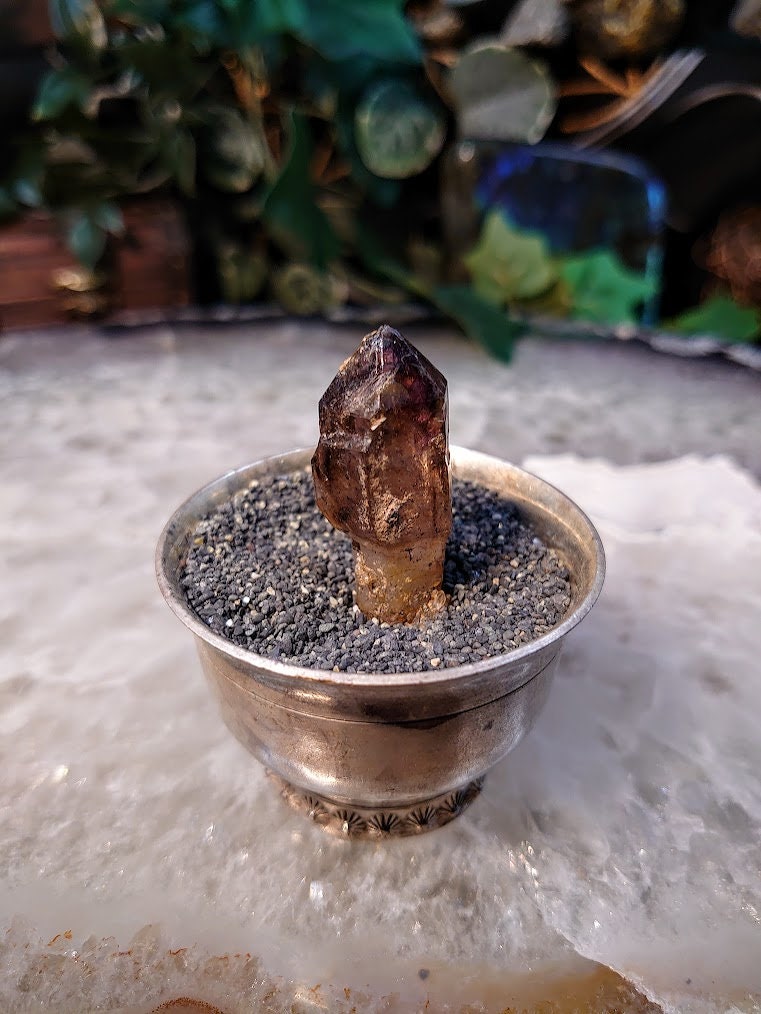 Shangaan Smoky Amethyst Scepter with Self Healing from Zimbabwe for Collection / 11.60g / Meditation/ Miniature Class