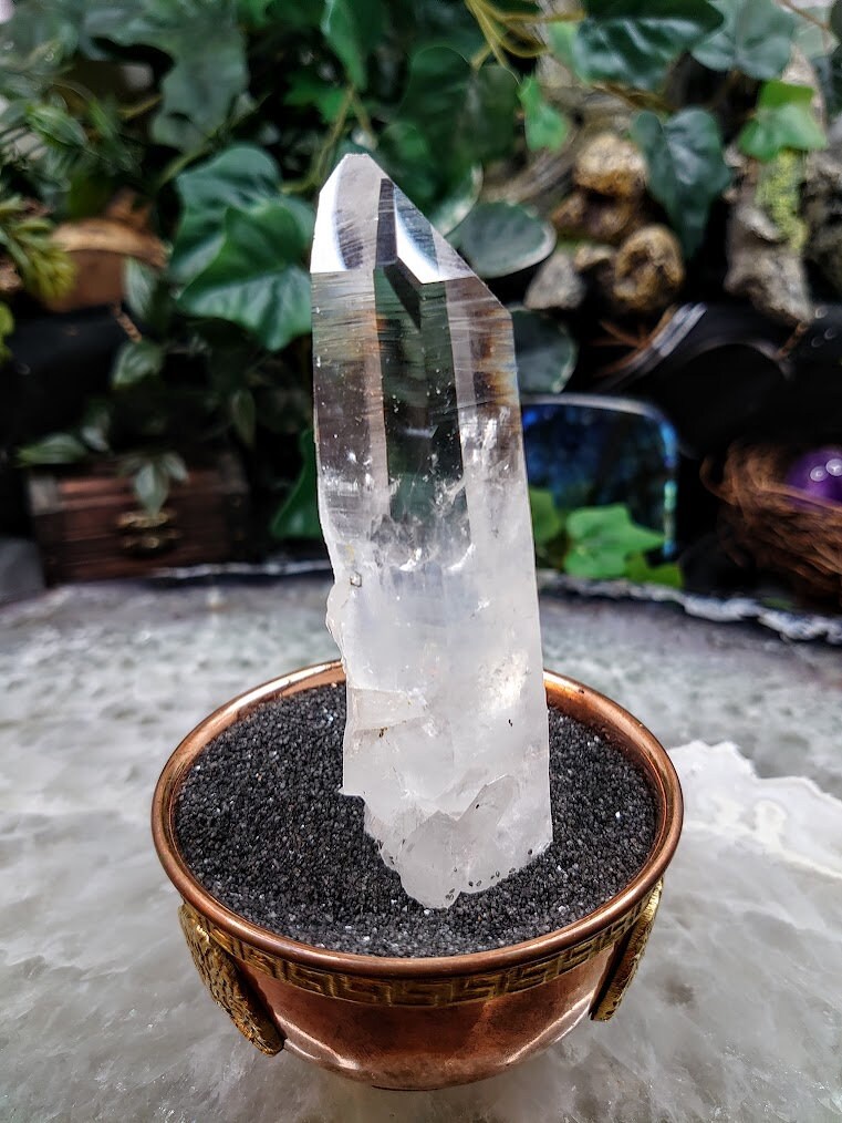 4 1/4" Gorgeous Colombian Clear Quartz Point for Crystal Healing / 156g / Natural Clear Quartz / Collection / Meditation / Reiki