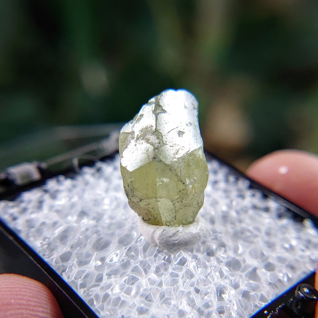 13.55ct Natural Diopside Gemstone from Manyara Region, Tanzania for Crystal Healing / Meditation / Thumbnail Size / Collection / Green Jewel