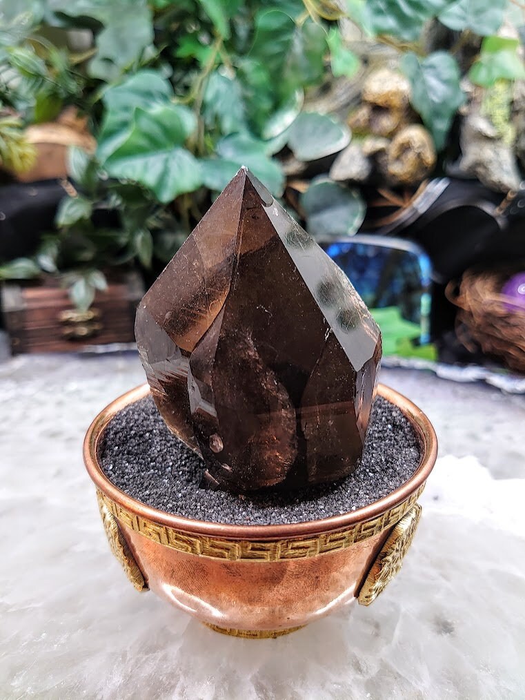 Dark Natural Smoky Quartz Point from Malawi, Africa for Collection / 182g / Home & Altar Decor / Protection / Small Cabinet Class