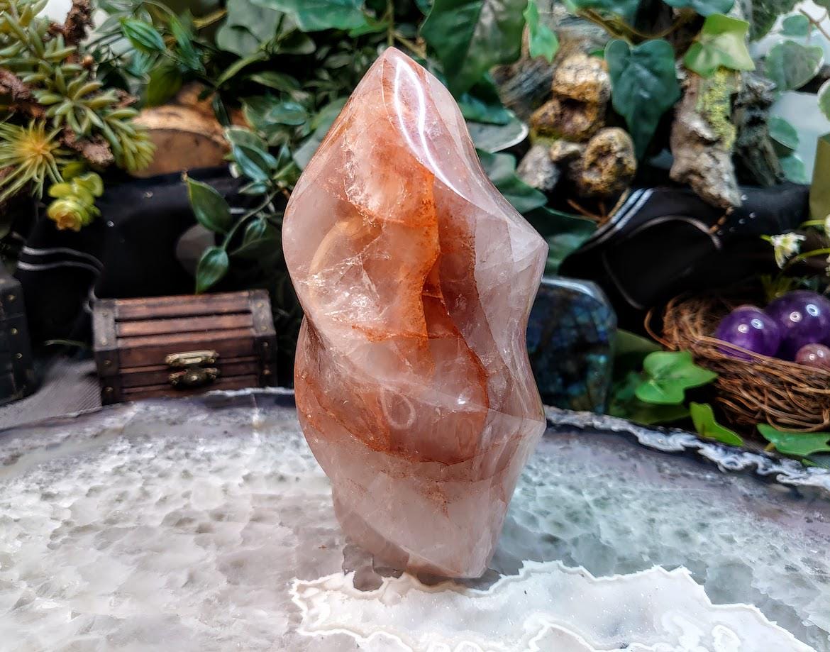 6" Fire Quartz Flame Carving from Madagascar / Hematoid Quartz for Crystal Healing / Meditation / 1,108g / Reiki / Home and Altar Decor